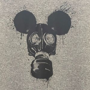 DELTA SHORT SLEEVE GRAPHIC TEE SIZE XL